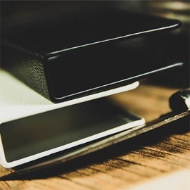 Litchi Grain Leather Clip (Black) by TCC - portamonete