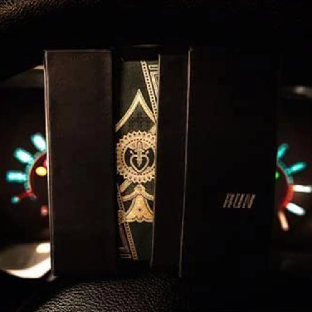 Mazzo di carte Run Playing Cards Standard  - Con astuccio di protezione rigido