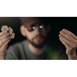 Marvelous Poker Pro Chips Ante Gravity - Floating 3 Fly Chip Routine (Gimmicks and Online Instructions) by Matthew Wright