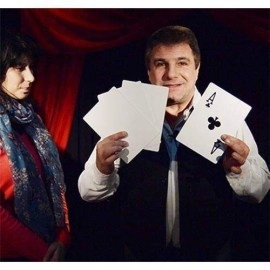 Rainbow Monte by Juan Pablo