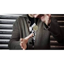 Ignition (Gun Metal Keyring + gimmick) by Mechanic Industries 