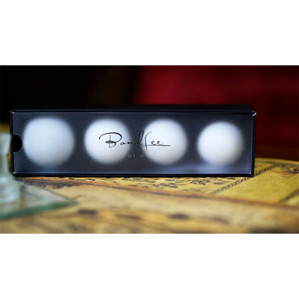 Perfect Manipulation Balls (4.3 cm White ) by Bond...