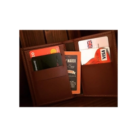 Stealth Assassin Wallet Mayfair Edition (DVD and Gimmicks) by Peter Nardi and Marc Spelmann