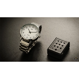 The Watch - Chrome Classic (Gimmicks and Online Instructions) by Joao Miranda