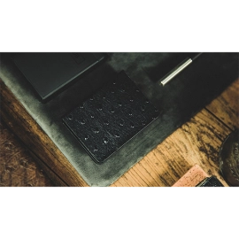 Ostrich Grain Leather Clip (Black/Blue) by TCC