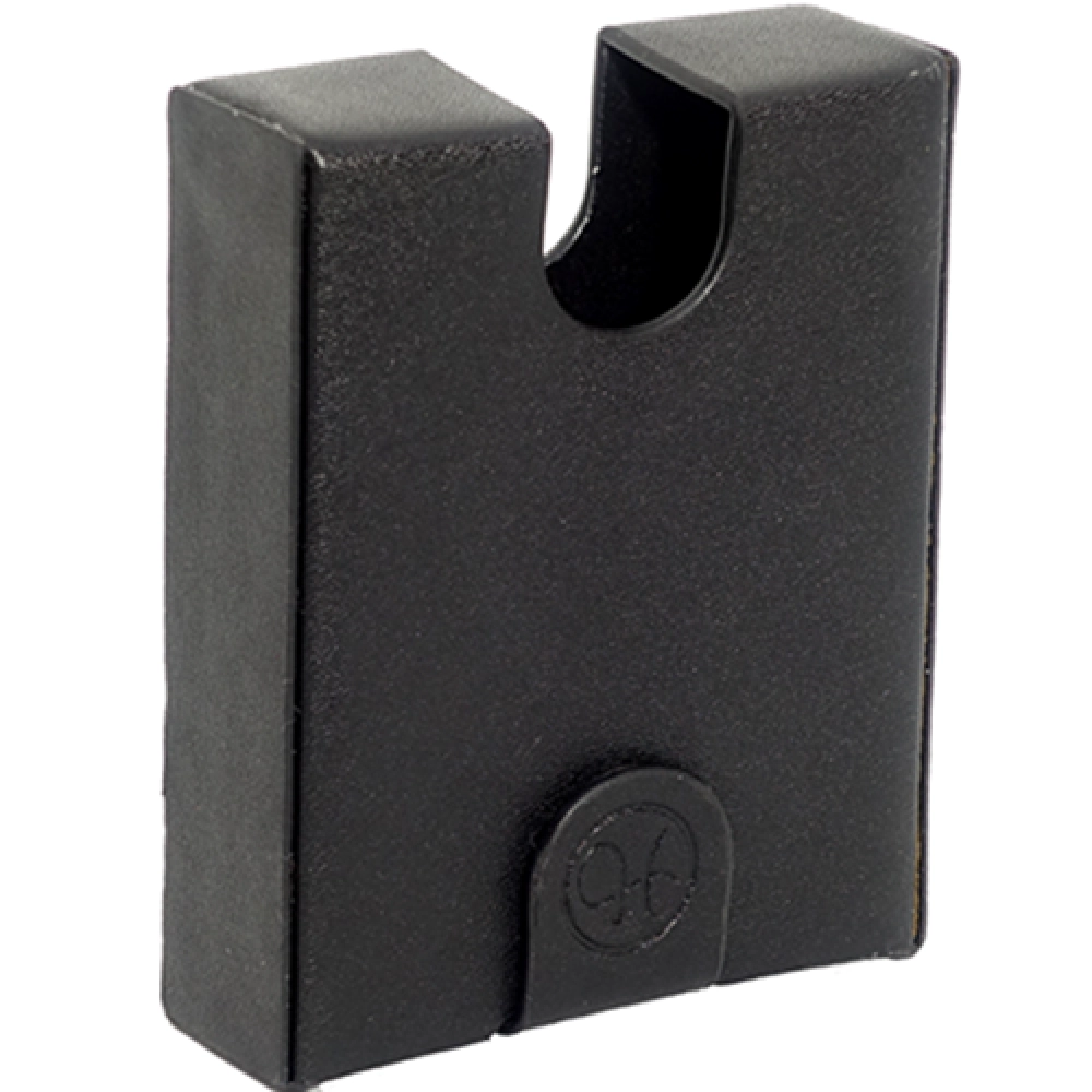 Deck Shooter (Black) by Hanson Chien