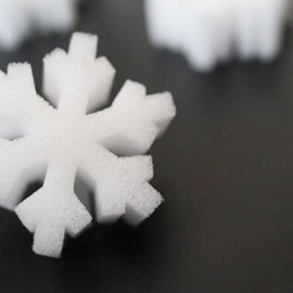 SNOWFLAKE SPONGES by Hugo Choi