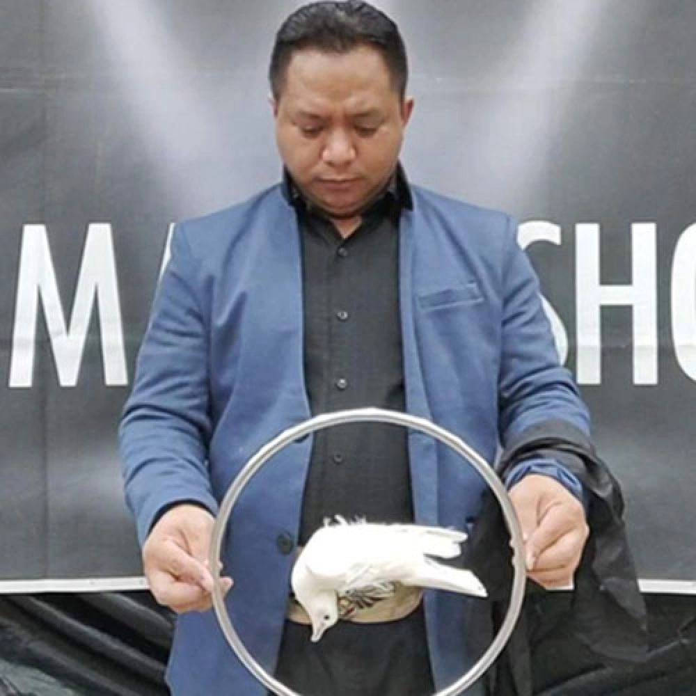 Ultimate Dove Levitation by JL Magic