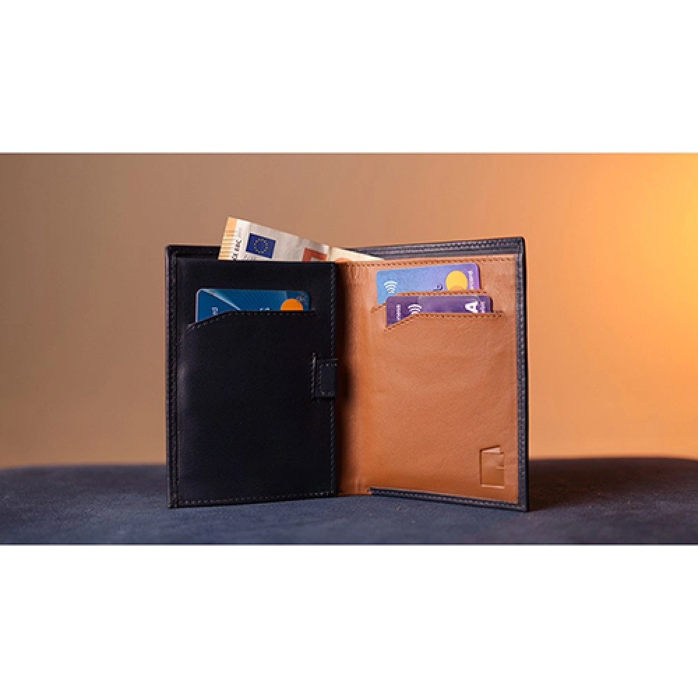 The Rebel Wallet Elite (Gimmick and Online Instructions) by Secret Tannery