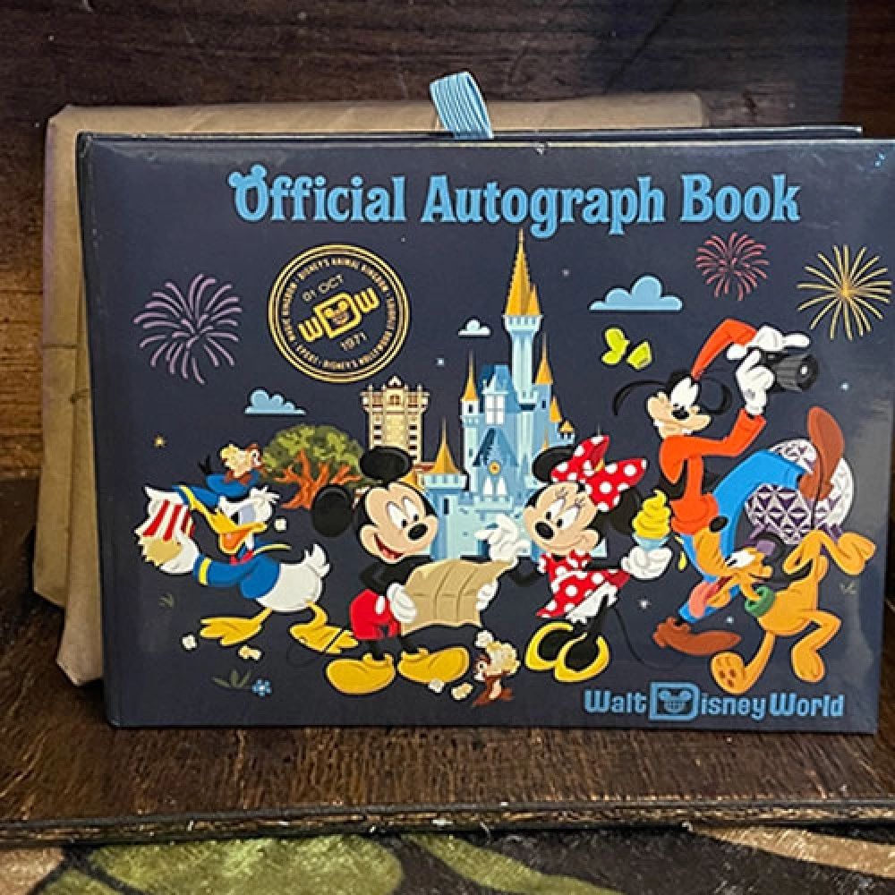 Autograph Hound (Gimmicks and Online Instruction) by Rian Lehman