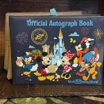 Autograph Hound (Gimmicks and Online Instruction) by Rian Lehman