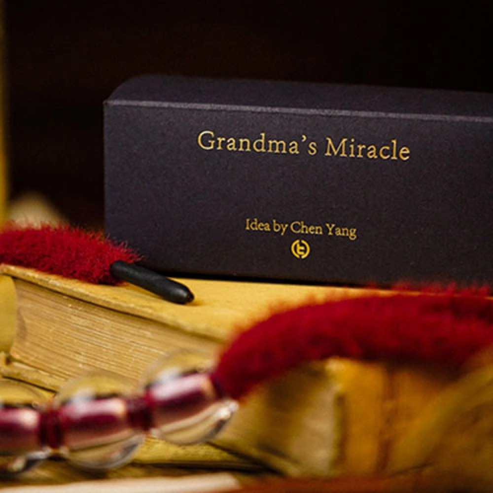 Grandma's Miracle by TCC & Chen Yang