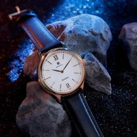 IARVEL WATCH (Gold Watchcase White Dial) by Iarvel Magic and Bluether Magic