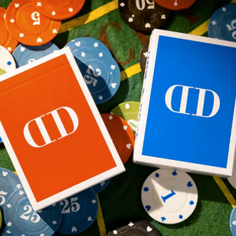 Mazzo di carte Smoke & Mirrors 1984 (Red) by Dan & Dave and Hanson Chien