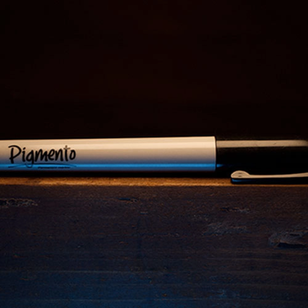 Pigmento by Jordan Victoria