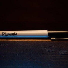 Pigmento by Jordan Victoria