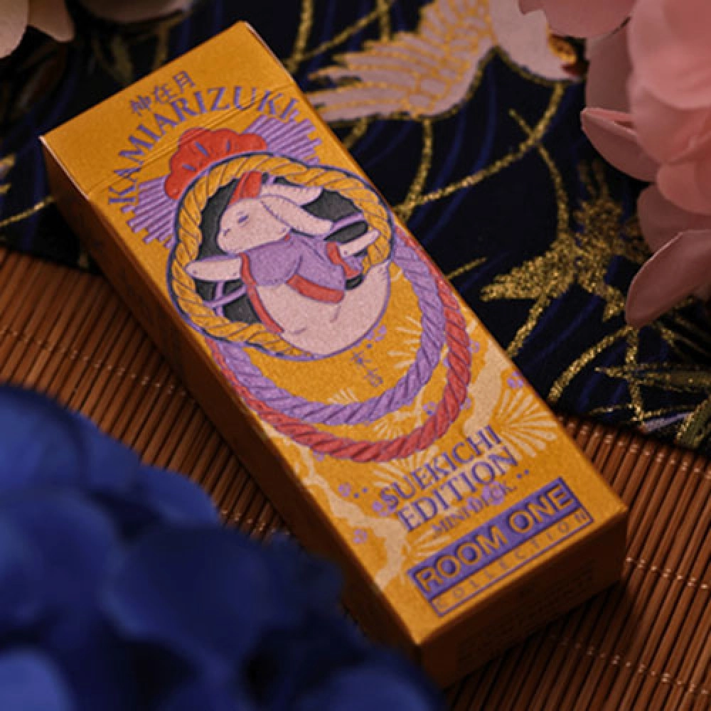 Mazzo di carte Mini Kamiarizuki (Suekichi Edition) Playing Cards by Room One