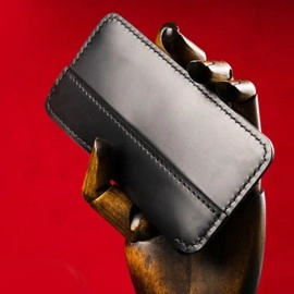Daily Case by Joshua Kaufmann & Fedora Magic & N2G (Max)
