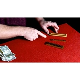 Cas na Clocha (Deluxe) by Hand Crafted Miracles