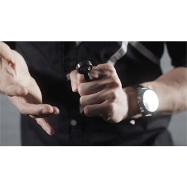 The Halo Project Size 10 (Gimmicks and Online Instructions) by Patrick Kun