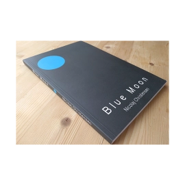 Blue Moon by Nicolaj Christensen - Libro