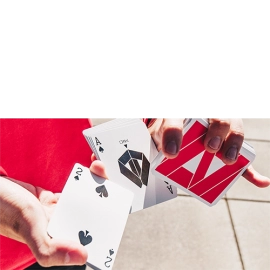 Mazzo di carte Limited Edition Mako Red Playing Cards by Toomas Pintson