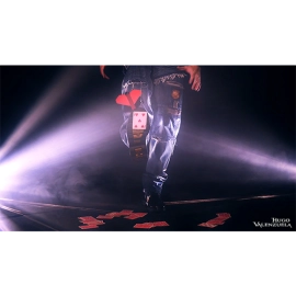 Oouch! by Hugo Valenzuela