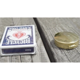 Free Arrow (Gimmicks and Online Instruction) by Himitsu Magic