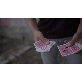 Cupid's Arrow (Gimmicks and Online Instructions) by Olivier Pont