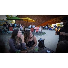 The Professional's Fire Wallet (Gimmick and Online Instructions) by Murphy's Magic Supplies Inc.