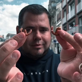 BRETZEL (Gimmick and Online Instructions) by Mickael Chatelain