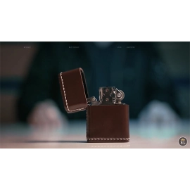 Light It Up Classic Walnut (Gimmicks and Online Instructions) by SansMinds