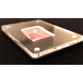 Lucky Card Deluxe by Wayne Dobson & Alan Wong