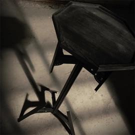 Scorpion Table (Stage) by Tek Magic
