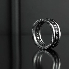 Collusion Ring (Large) by Mechanic Industries