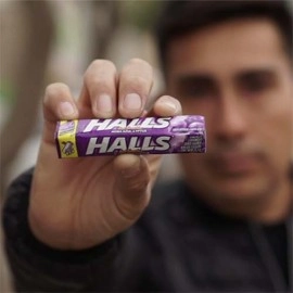 Chameleon by Marcos Cruz