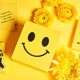 Mazzo di carte Keep Smiling Yellow V2 Playing Cards by Bocopo