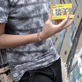 PUZZLE MAN by Marcos Cruz