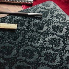 Luxury Pad (Black) by TCC