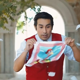 FUNNY HEN by Marcos Cruz