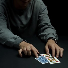 Avi Yap Presents Wormhole by Mario Tarasini