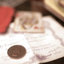 QUEENS NOSE JUBILEE EDITION (Gimmicks and Online Instruction) by Mark Bennett and Matthew Wright