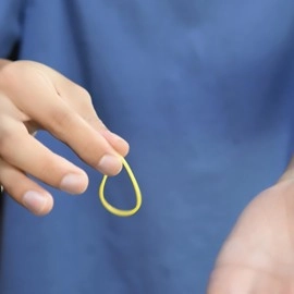 CRB (Color Changing Rubber Band) by Menzi magic & Zhao Xinyi