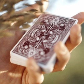 Mazzo di carte Rise (V2) Playing Cards by Grant and Chandler Henry