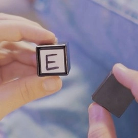 SUPER VISION CUBE (Gimmicks and Online Instructions) by Julio Montoro