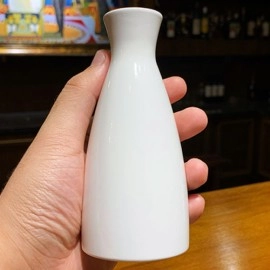 The Chinese Flagon SMALL (Gimmick and Online Instructions) by Bacon Magic