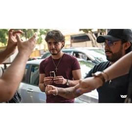 It's Pursenal (Gimmicks and Online Instructions) by Michael O'Brien & Deuce Gala Magic