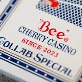 Mazzo di carte Limited Bee X Cherry (Blue) Playing Cards