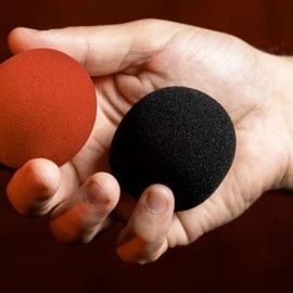 Magic Color Changing Sponge Balls 5 cm by Murphy's Magic