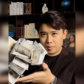 Moneyball by Bond Lee (EUR)